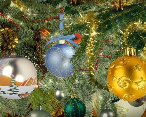 Искусство создавать праздник: как рождаются эксклюзивные украшения для главной ёлки страны